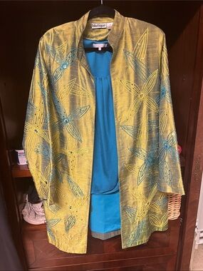 Reduced!  Raw Silk Women's Green/teal sequined Floral Embroidered Duster jacket